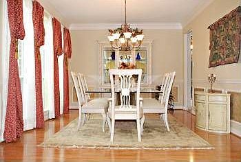 3rd image of 9445 Churchlake Cir