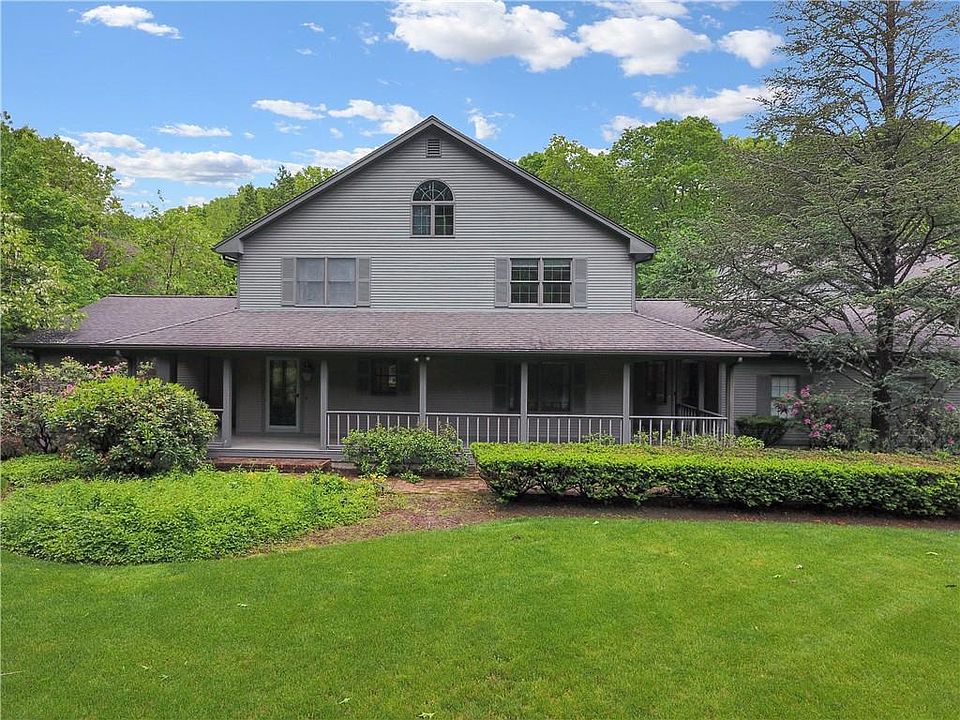 145 Beechwood Dr, Cranston, RI 02921 Zillow