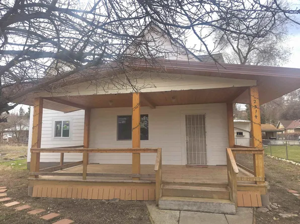 2314 E Hartson Ave, Spokane, WA 99202