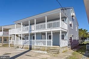 2nd image of 7004 Coastal Hwy