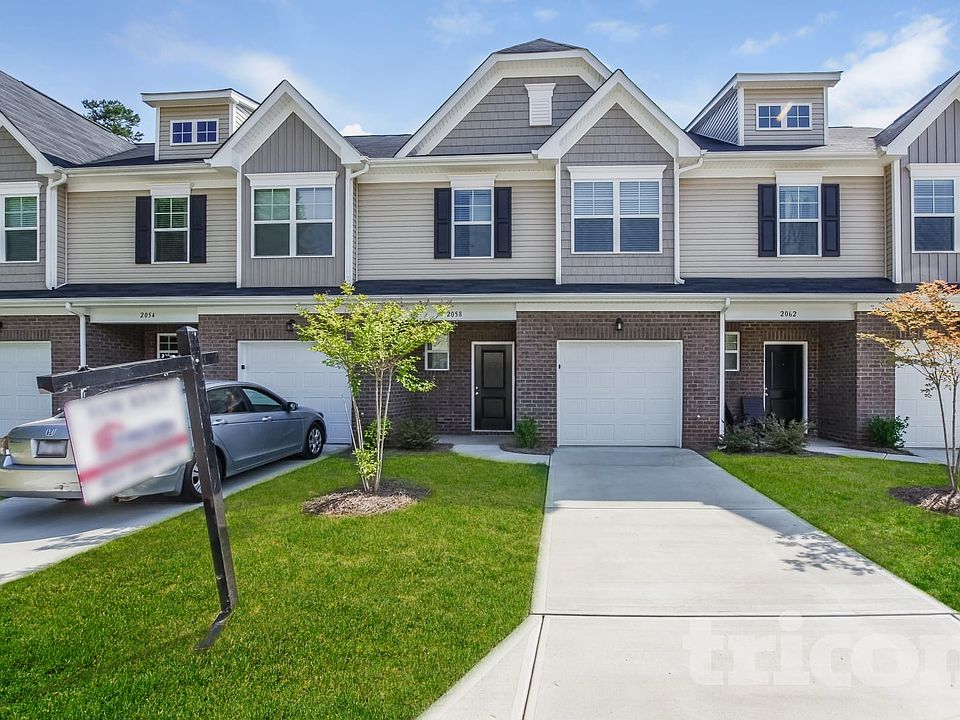 1st image of 2058 Aragon Ln