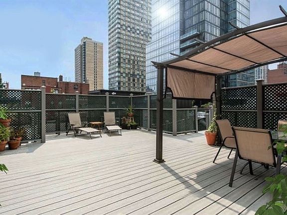 5th image of 320 E 86th St APT 5F