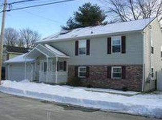 22 Valley St, Cumberland, RI 02864