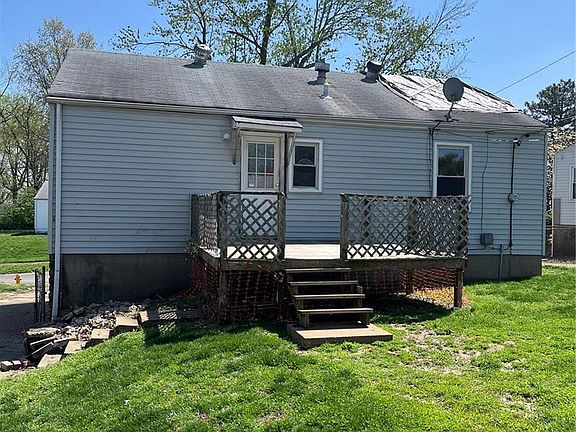5th image of 1821 Northfield Dr