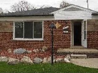 3943 Katherine St, Dearborn Heights, MI 48125