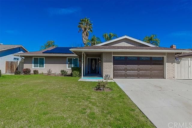 1st image of 41816 Jennifer Ave