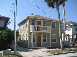 916 1st St, Neptune Beach, FL 32266