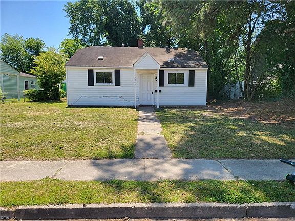 2nd image of 2806 Rosalee Dr