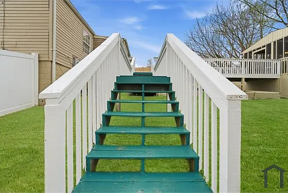 2 bed, 796 sqft, $1,310 — Photo 4