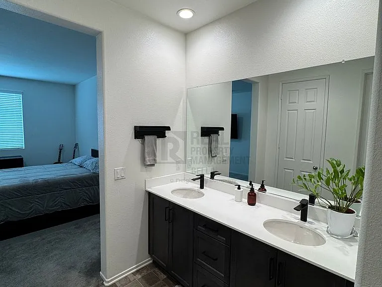 3071 Homeward St — Photo 30