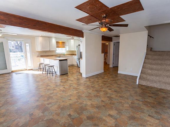 5th image of 2109 Ball Ct