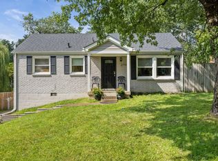 2715 Mailan Dr, Nashville, TN 37206