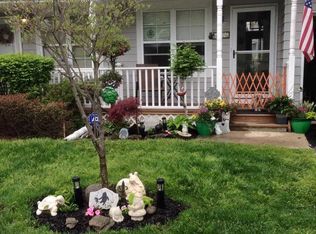 49 Maple Wing Blvd, Central Islip, NY 11722
