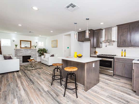 5th image of 1400 N Avenue 46