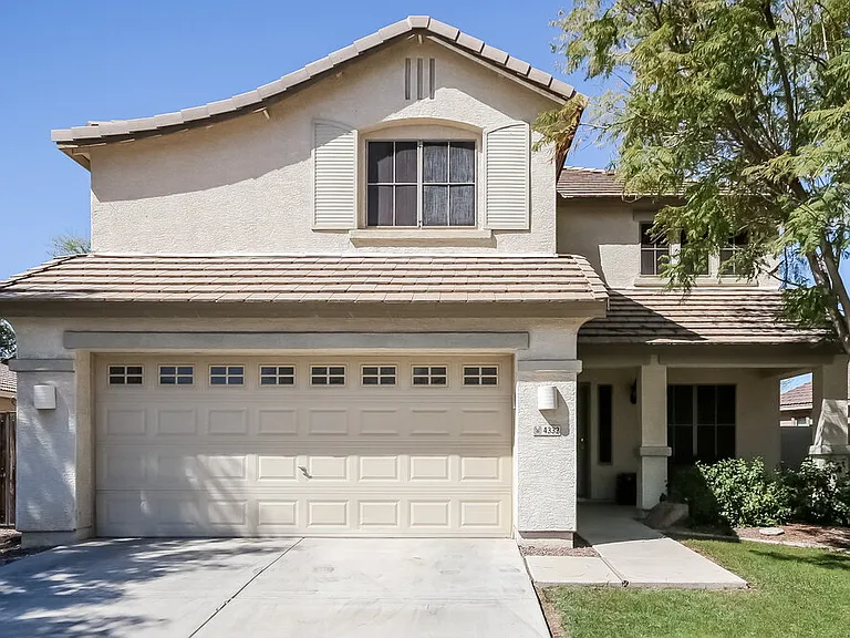 4332 S Ponderosa Dr — Photo 1