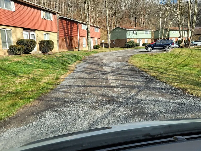 1213 Middletown Rd #3 — Photo 1