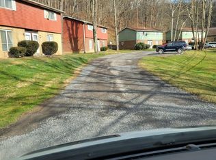 1213 Middletown Rd #3, Fairmont, WV 26554