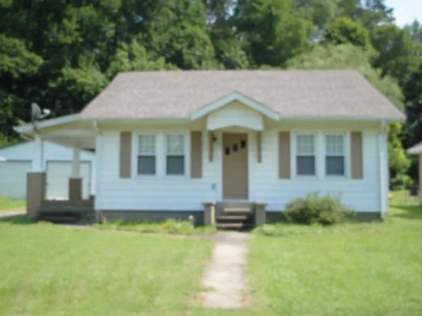 Mountain Lake Dr, Lake City, TN 37769