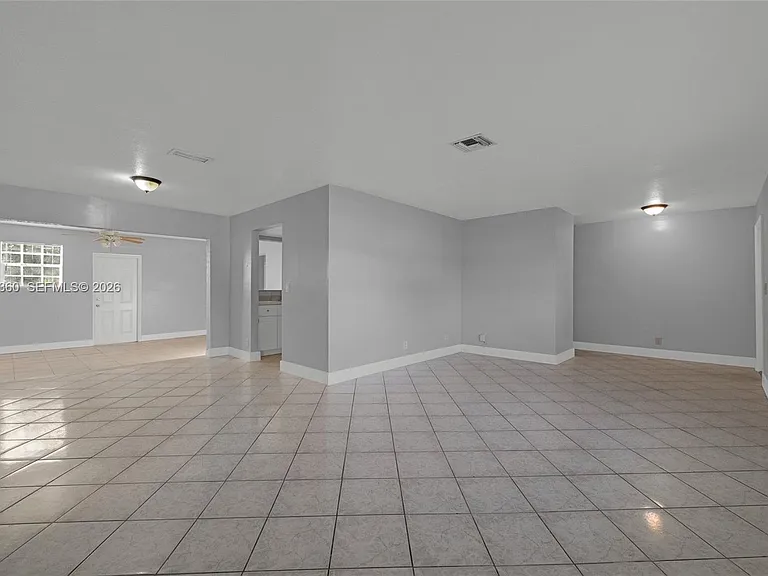 2641 NW 44th Ave — Photo 5