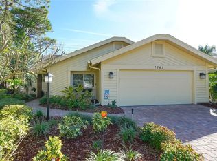 7763 Pine Trace Dr, Sarasota, FL 34243