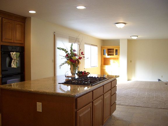 spacious kitchen and dining area