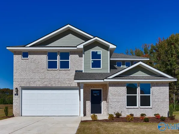 135 Plum Tree Ln, Hazel Green, AL 35750