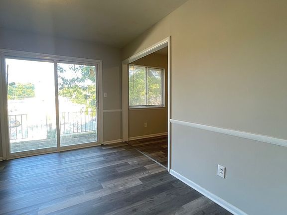 3rd image of 8030 Campbell St #8034