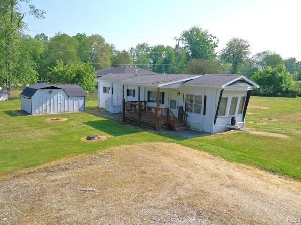 7248 Timber Trl, Port Hope, MI 48468