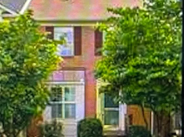 734 Balls Bluff Rd NE, Leesburg, VA 20176