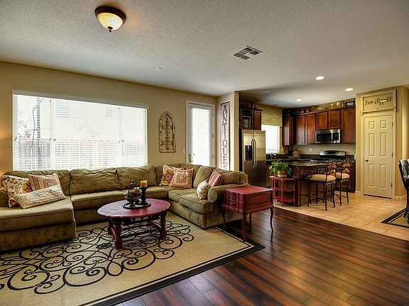 4th image of 1888 Glenmark Way