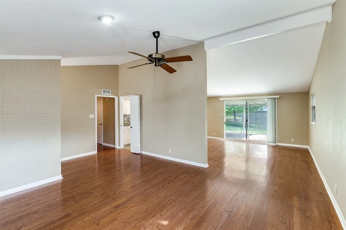 Building Photo - 11353 Coral Hills Dr