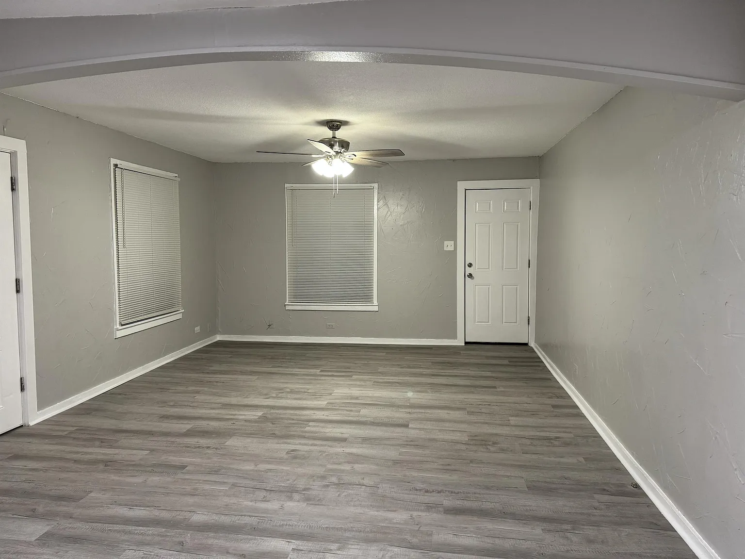 500 W Burrell St, Denison, TX 75020 - 1 — Photo 2