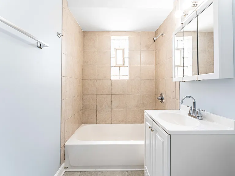 4507 S Leamington Ave — Photo 14
