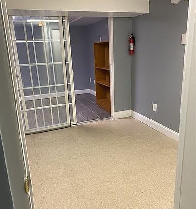 5th image of 1 E Chase St #1025