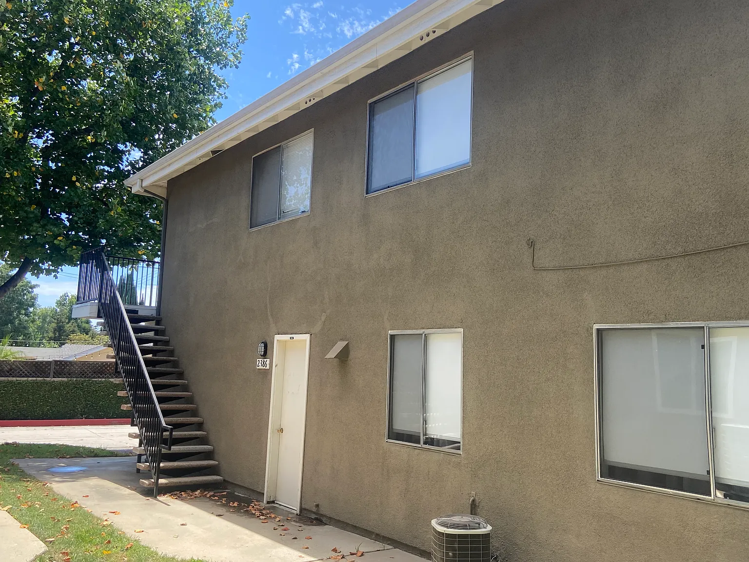2 bed, $2,395 — Photo 3