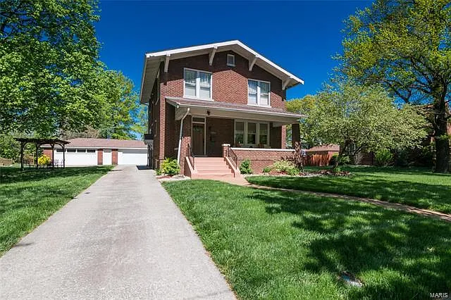2615 Delmar Ave photo 1