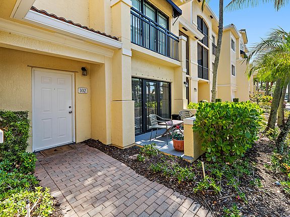 4th image of 2915 Tuscany Court #102
