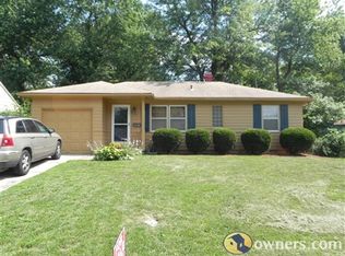 8807 E 73rd St, Raytown, MO 64133