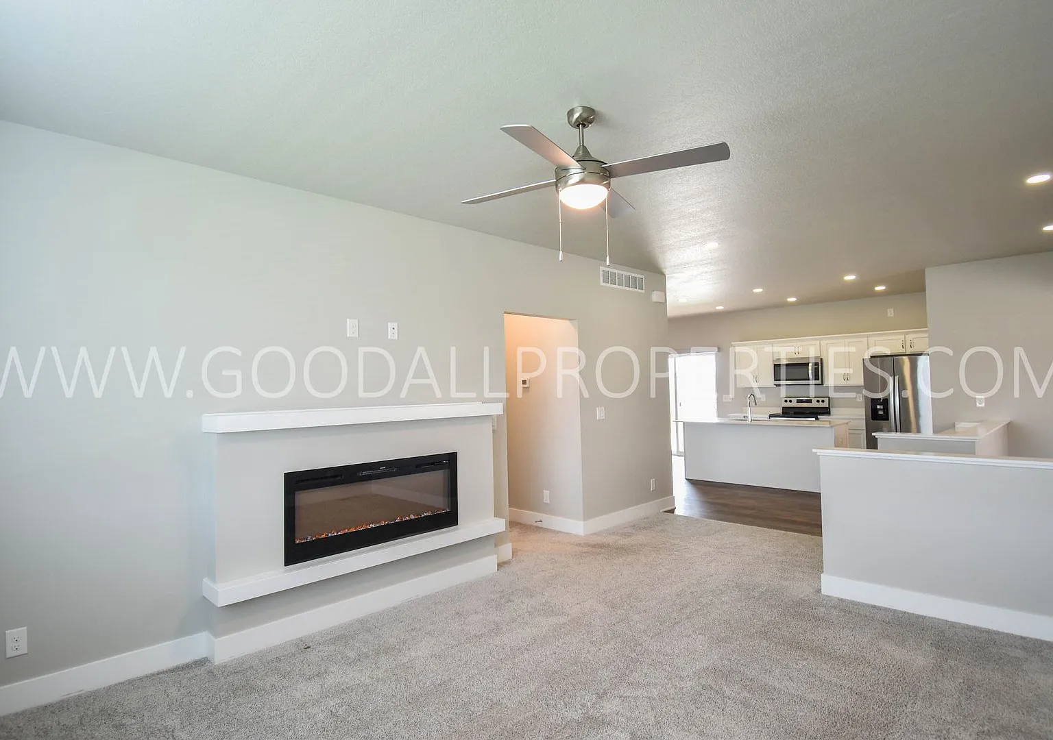 Modern Ranch Home in Waukee | Finished Basement & Waukee Schools — Photo 3