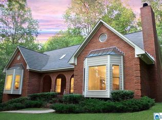 5555 Parkview Cir, Birmingham, AL 35242