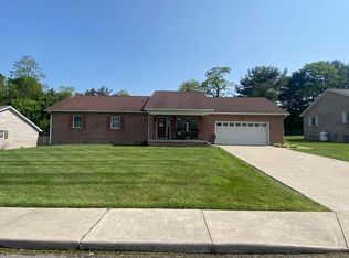 114 Warren St, Shady Spring, WV 25918