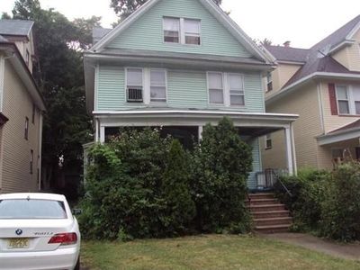 273 Glenwood Ave, East Orange, NJ, 07017