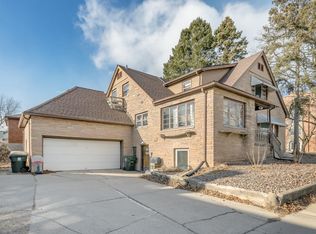 302 S Brooks St #2, Madison, WI 53715