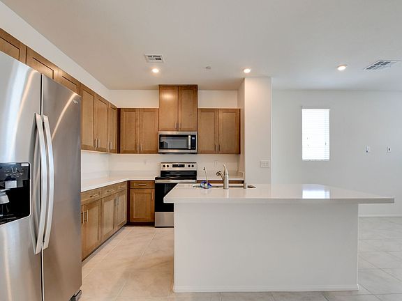 4th image of 5728 Crenellated St