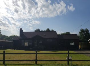52 Riverbend Blvd, Saint Albans, WV 25177