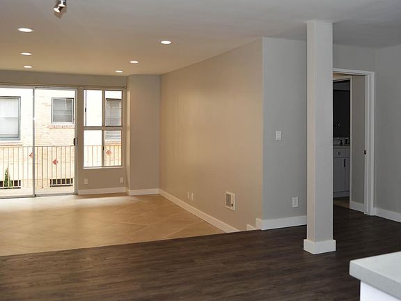 3rd image of 817 4th St APT 309