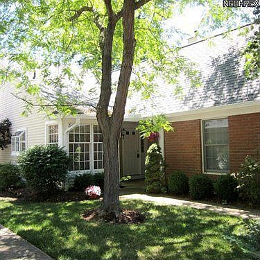 1st image of 225 Westwind Dr