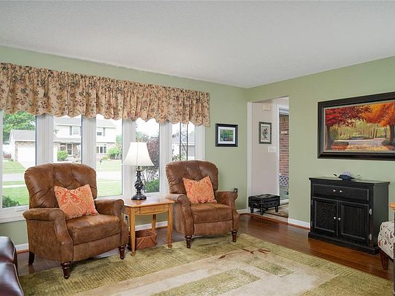 4th image of 3419 Dolphin Dr