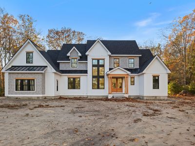 2 Lindas Way, Old Orchard Beach, ME, 04064