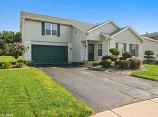 825 Mary Byrne Dr, Sauk Village, IL